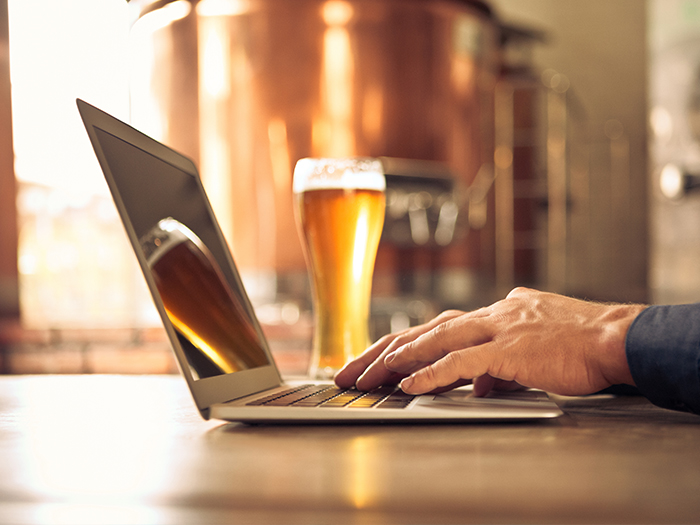 Beer with laptop