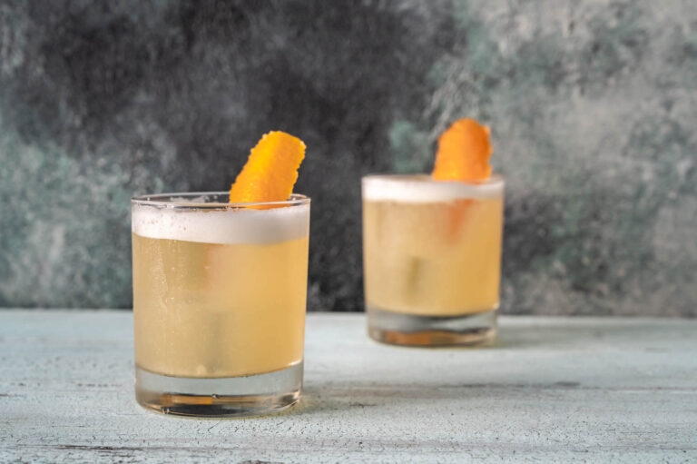 Whiskey Sour Cocktails